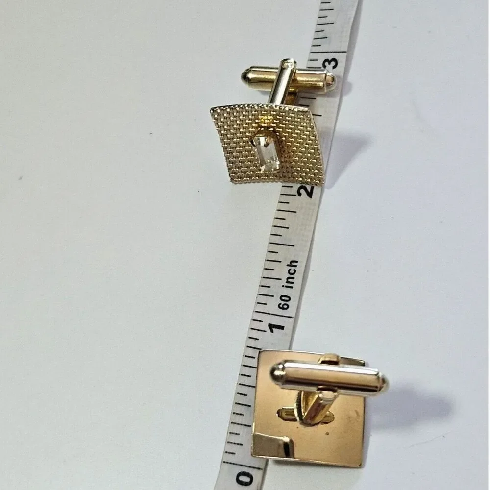 *Sale* Shield's vintage gold tone cufflinks